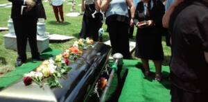 urlop okolicznościowy na pogrzeb babci
